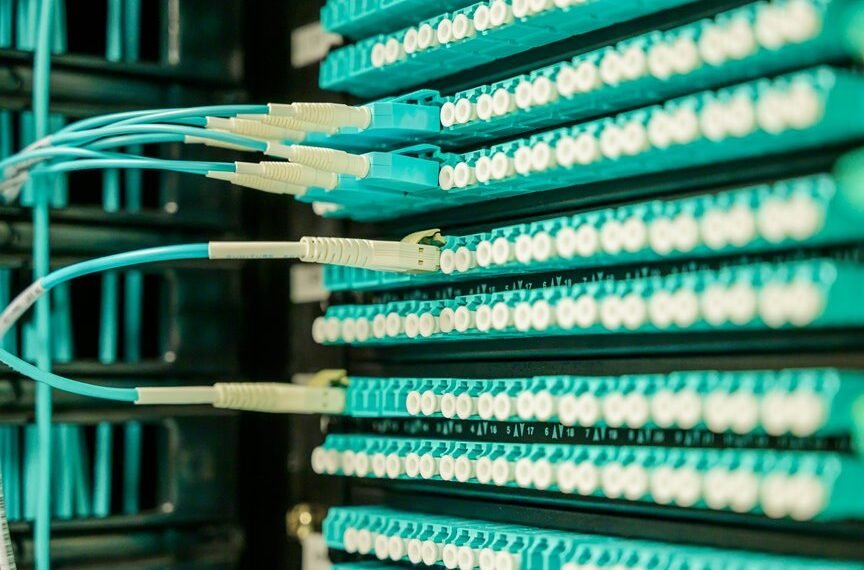 advanced it network hub